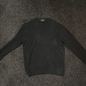 Neiman Marcus Men's Black V-Neck Cashmere Sweater